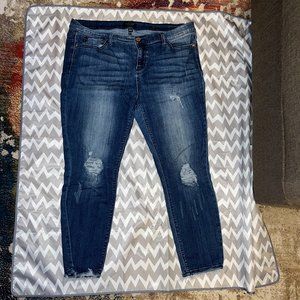 Judy Blue Distressed Dark Wash Skinny Jeans, 3XL / 22